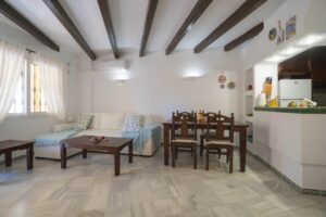 Продажа квартиры в провинции Costa Blanca South, Испания: 2 спальни, 77 м2, № RV3263UR – фото 3