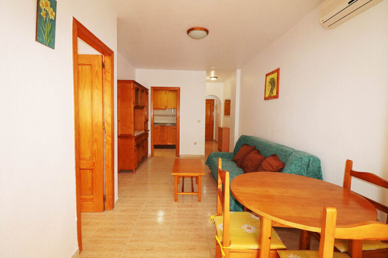 RV1237TS : Квартира с террасой и патио в Гуардамар-дель-Сегура