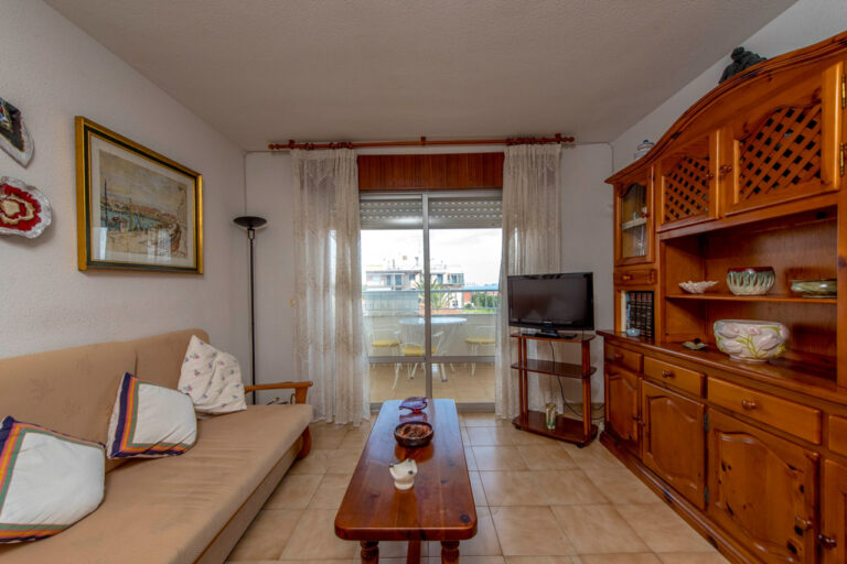 RV3763BE : Хорошая квартира с видом на море в Пунта Прима (Ориуэла Коста)