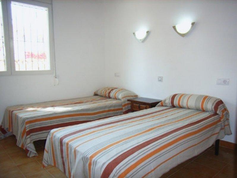 Продажа виллы в провинции Costa Blanca North, Испания: 3 спальни, 0 м2, № GTZ-84714 – фото 5