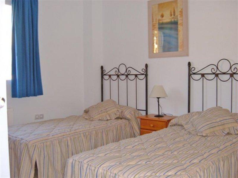 Продажа виллы в провинции Costa Blanca North, Испания: 4 спальни, 180 м2, № GTZ-42472 – фото 7